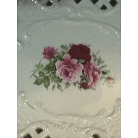 Set Of 3 Vintage Floral Porcelain Plates With Intricate Cutout Design & Pink Ros - Picture 7 of 16